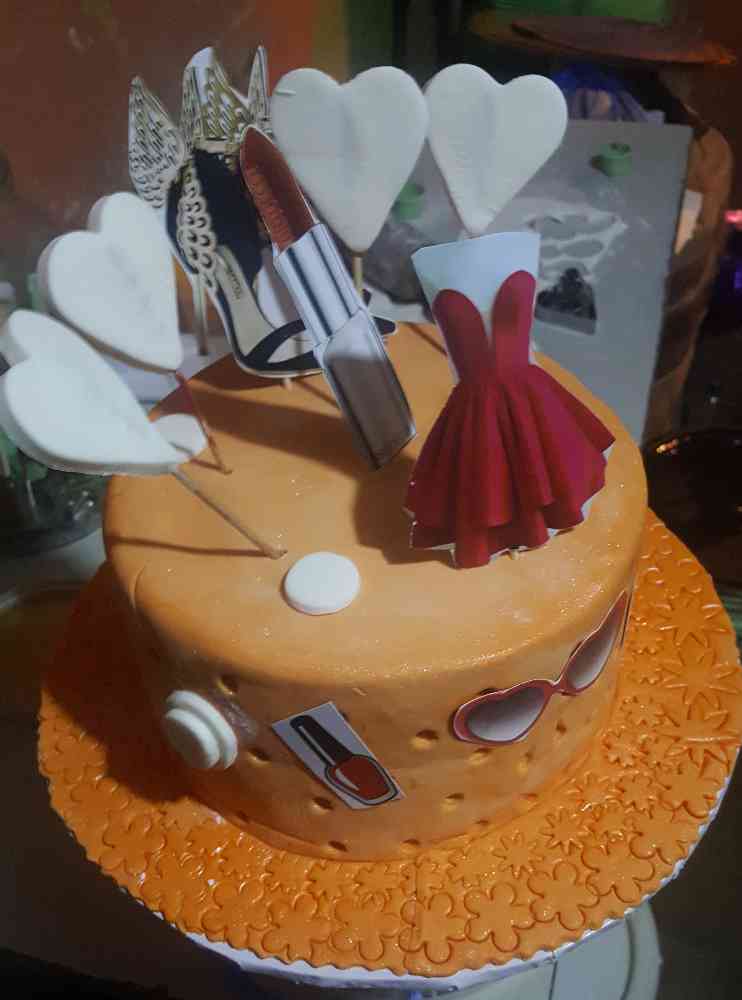 BIRTHDAY CAKE IN OJO. LAGOS